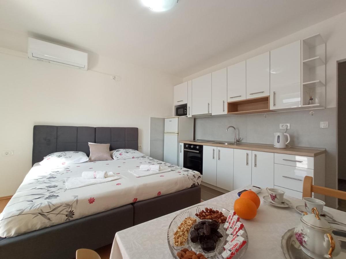 Sun Studio Apartment Komolac المظهر الخارجي الصورة