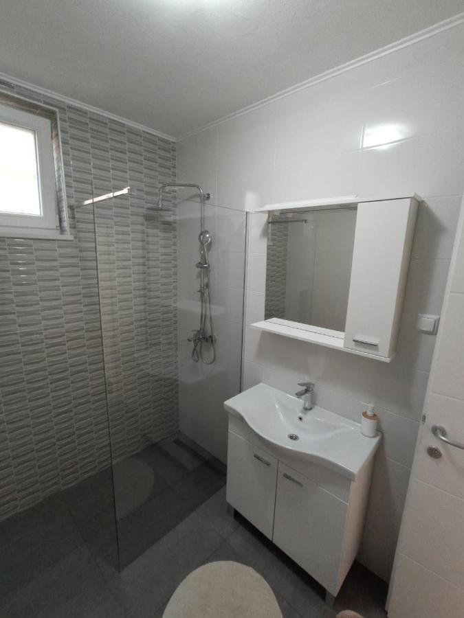 Sun Studio Apartment Komolac المظهر الخارجي الصورة